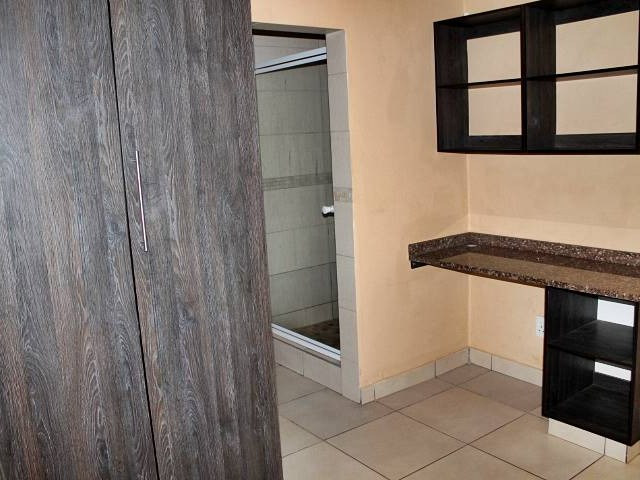 To Let 2 Bedroom Property for Rent in Die Bult North West